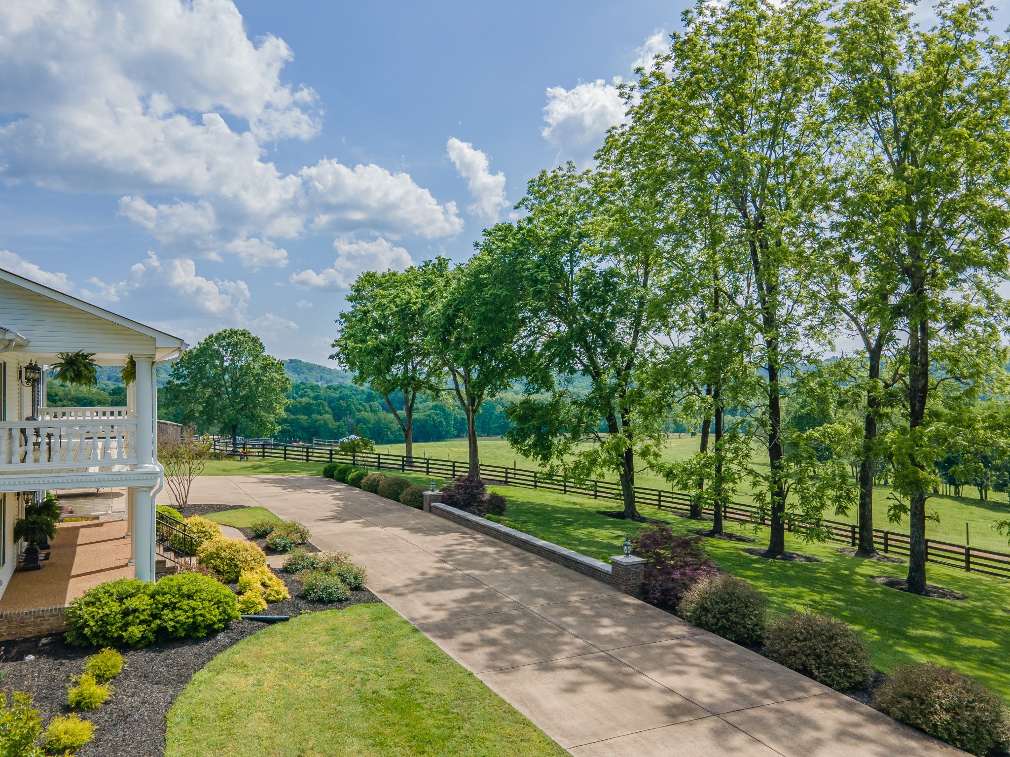 4000 Cantebury Drive Culleoka TN 38451