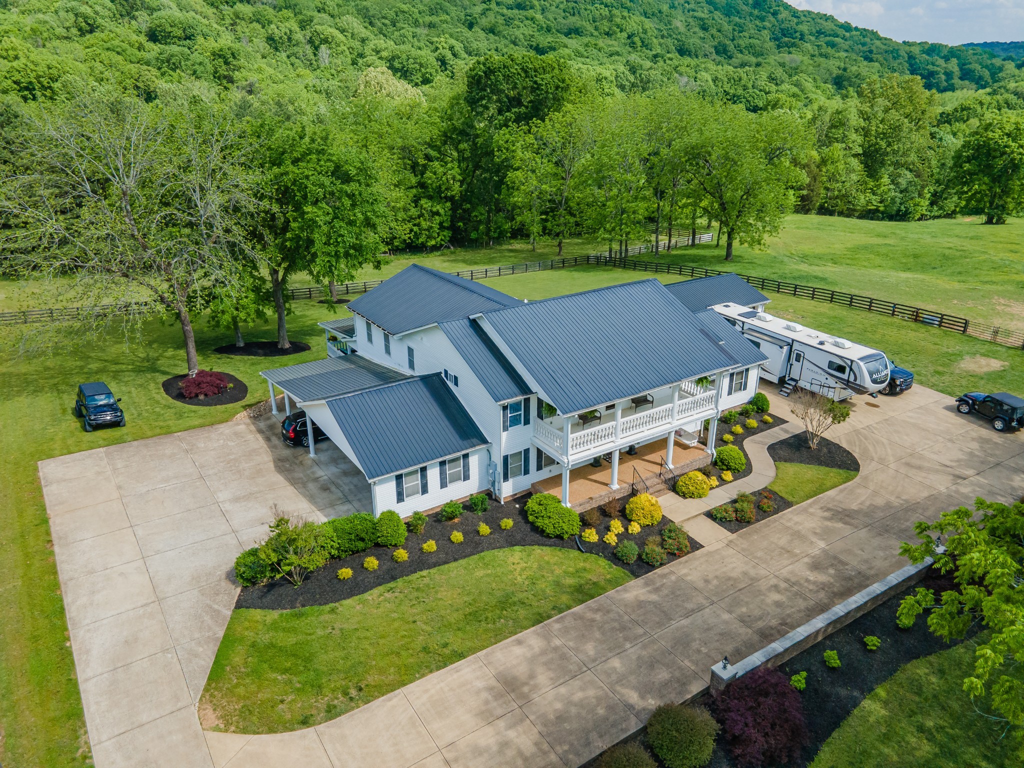 4000 Cantebury Drive Culleoka TN 38451