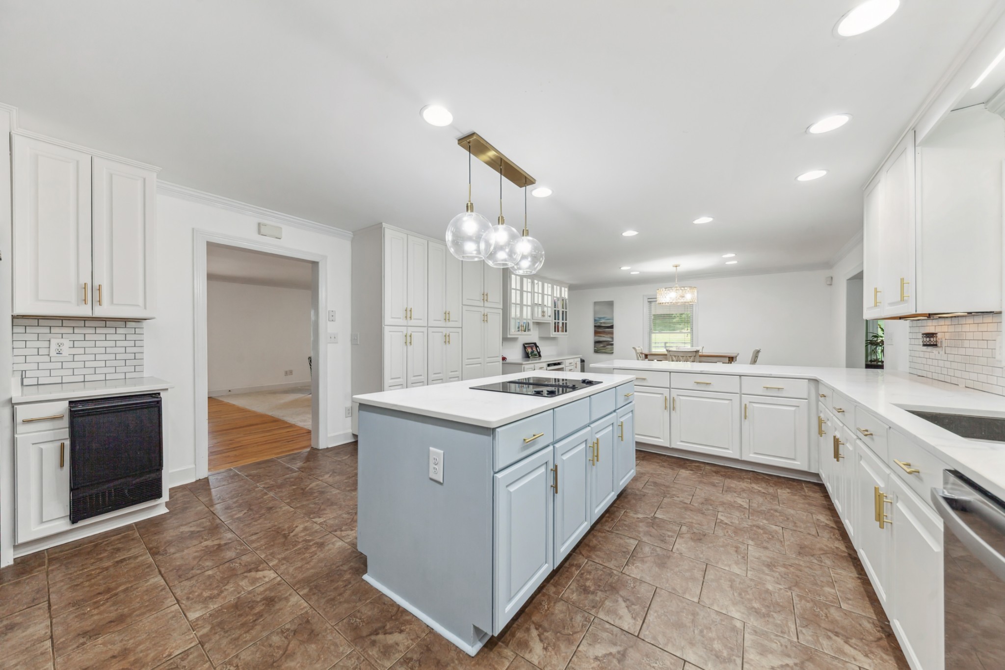 4000 Cantebury Drive Culleoka TN 38451