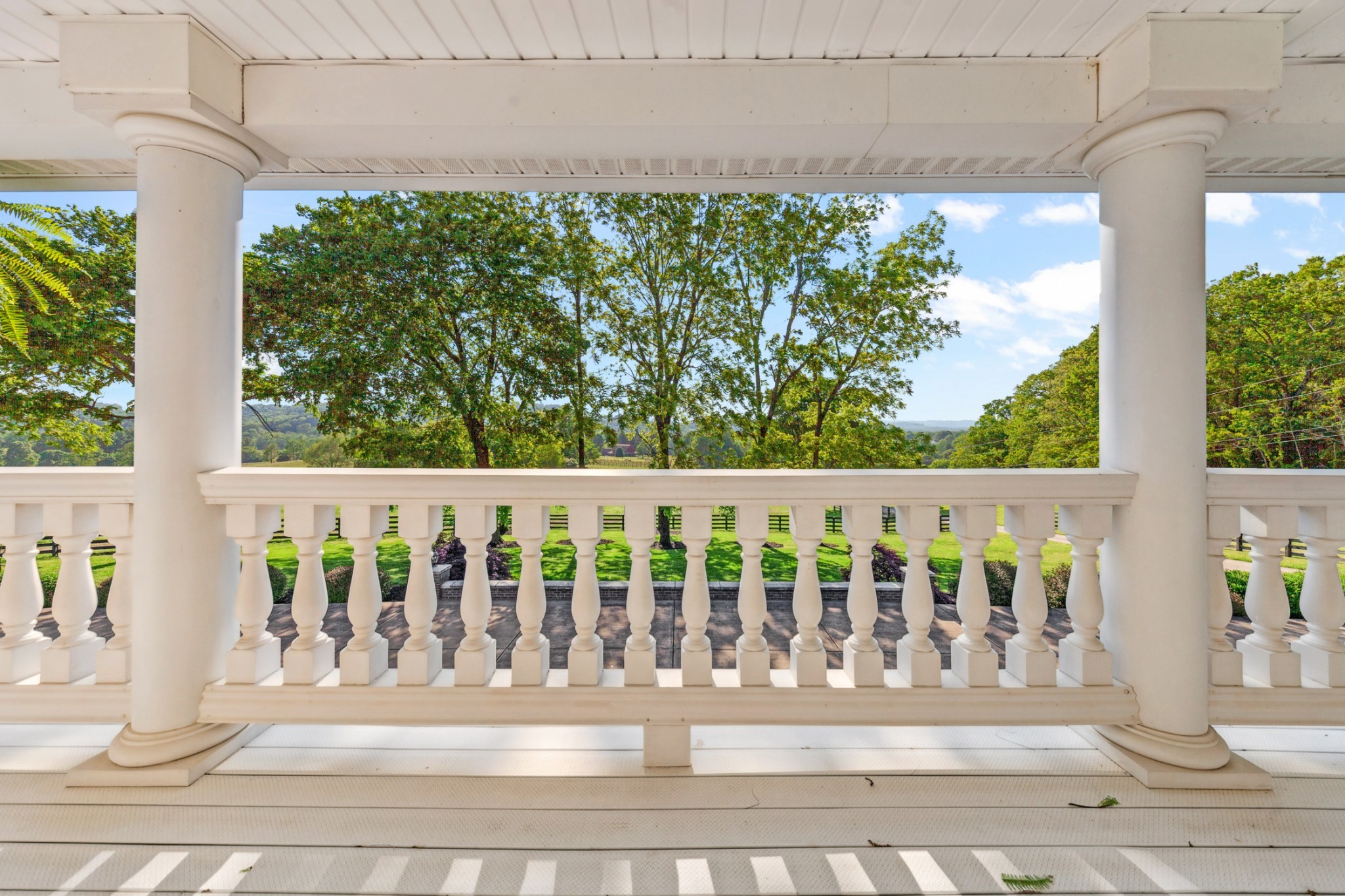 4000 Cantebury Drive Culleoka TN 38451