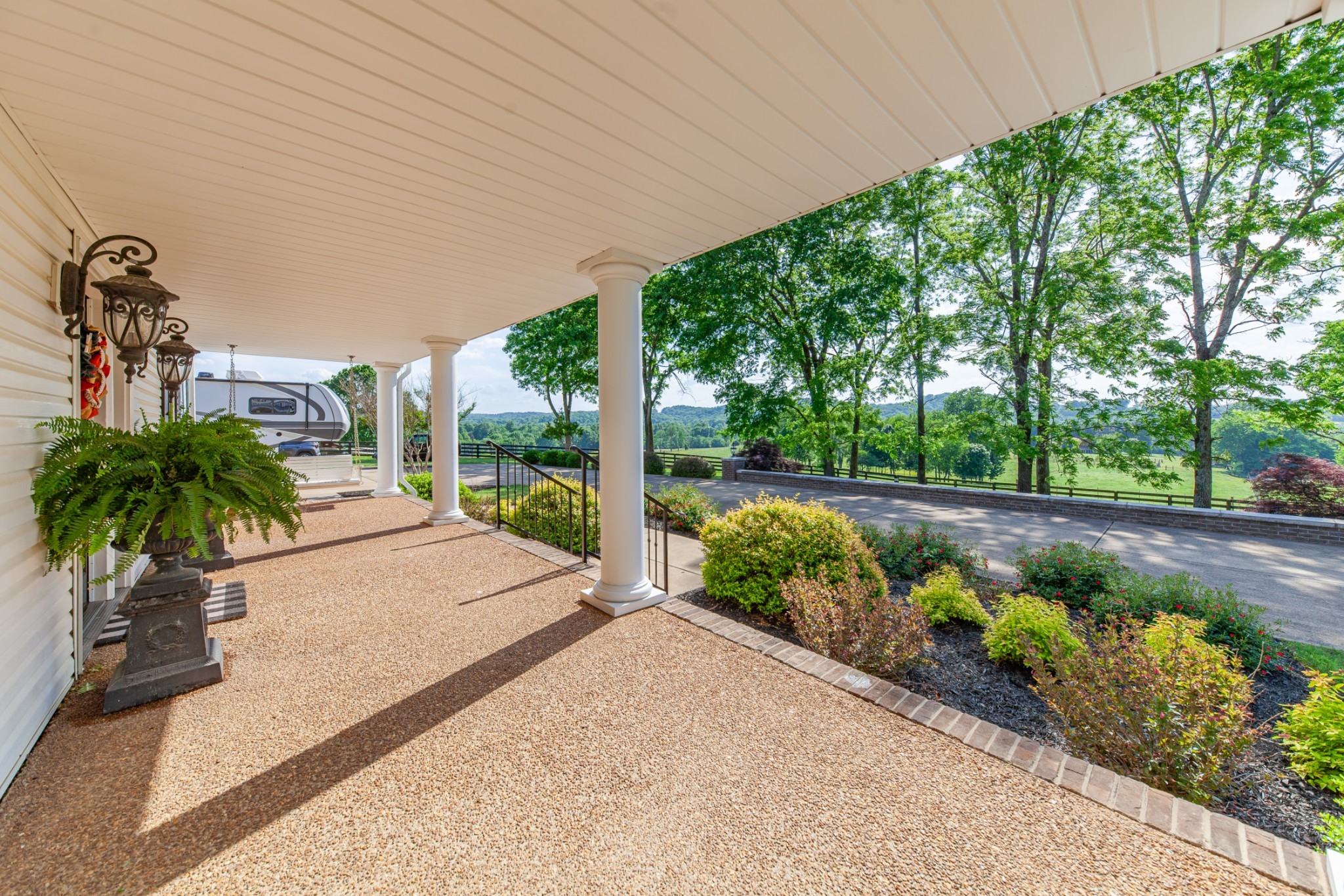 4000 Cantebury Drive Culleoka TN 38451