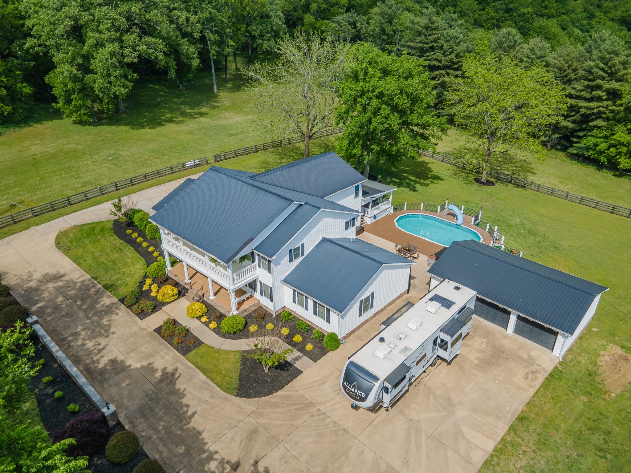 4000 Cantebury Drive Culleoka TN 38451