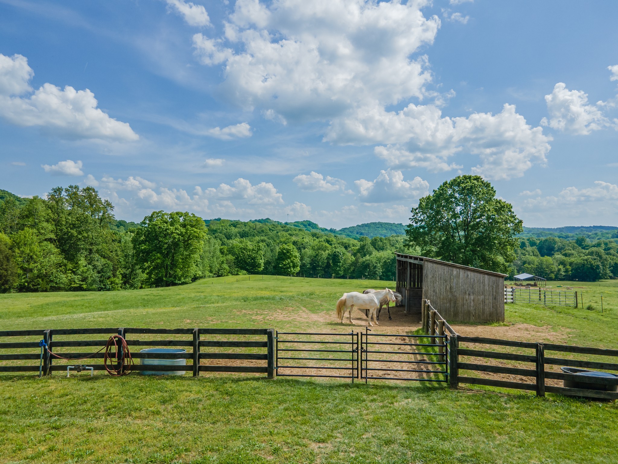4000 Cantebury Drive Culleoka TN 38451