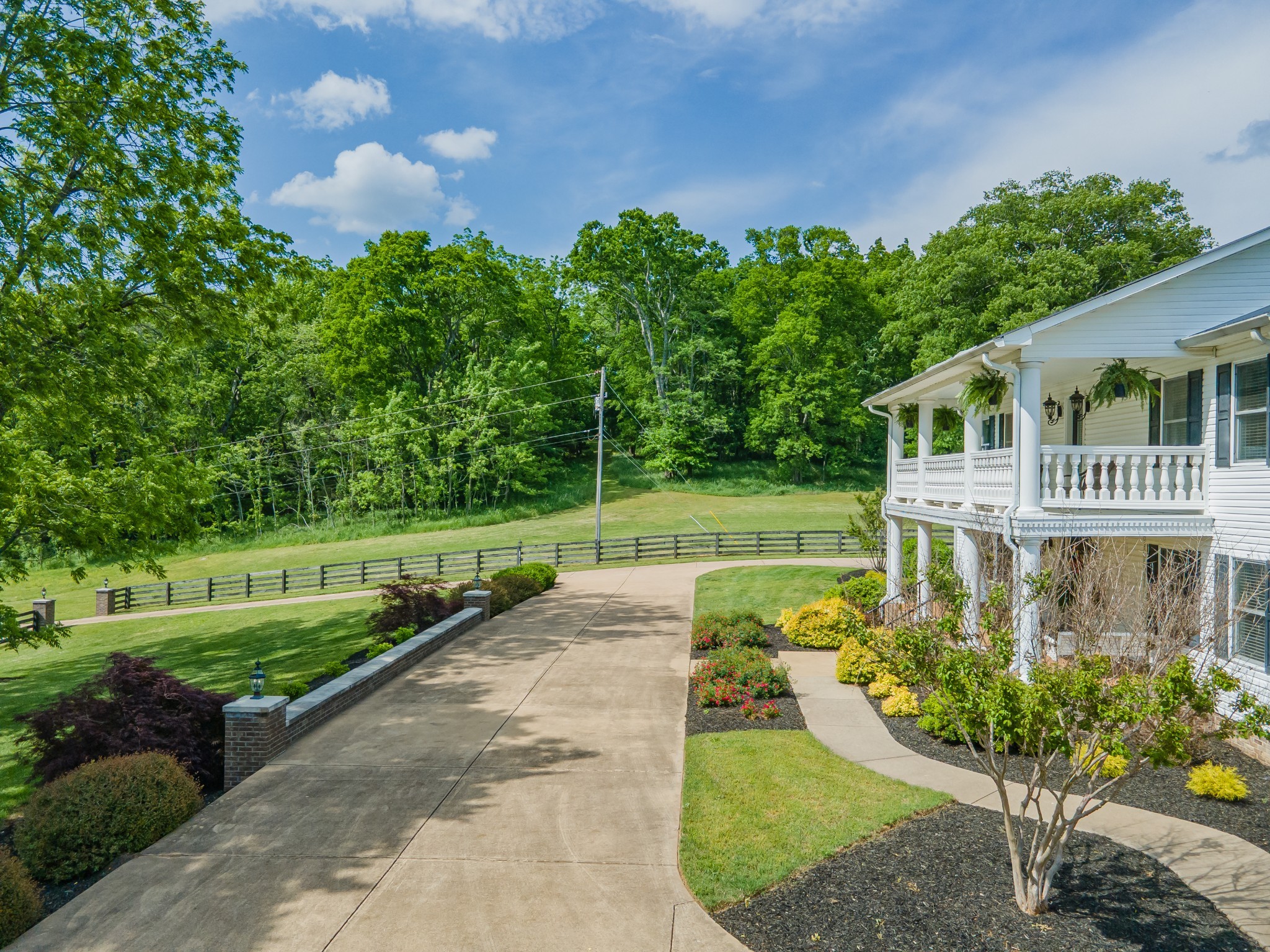 4000 Cantebury Drive Culleoka TN 38451