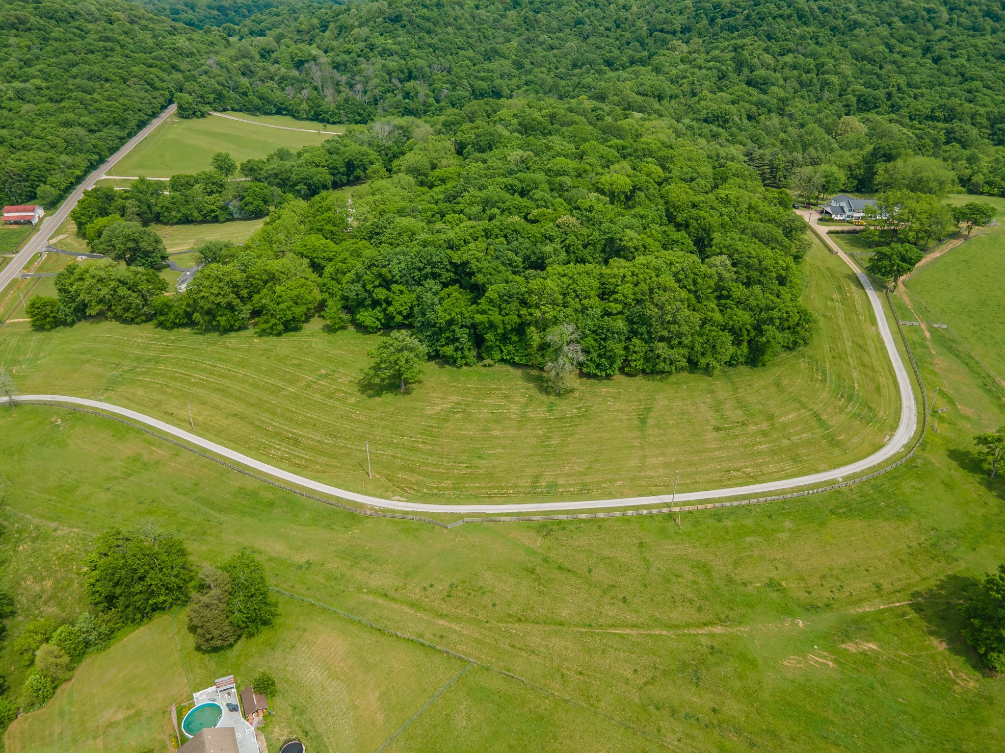 4000 Cantebury Drive Culleoka TN 38451