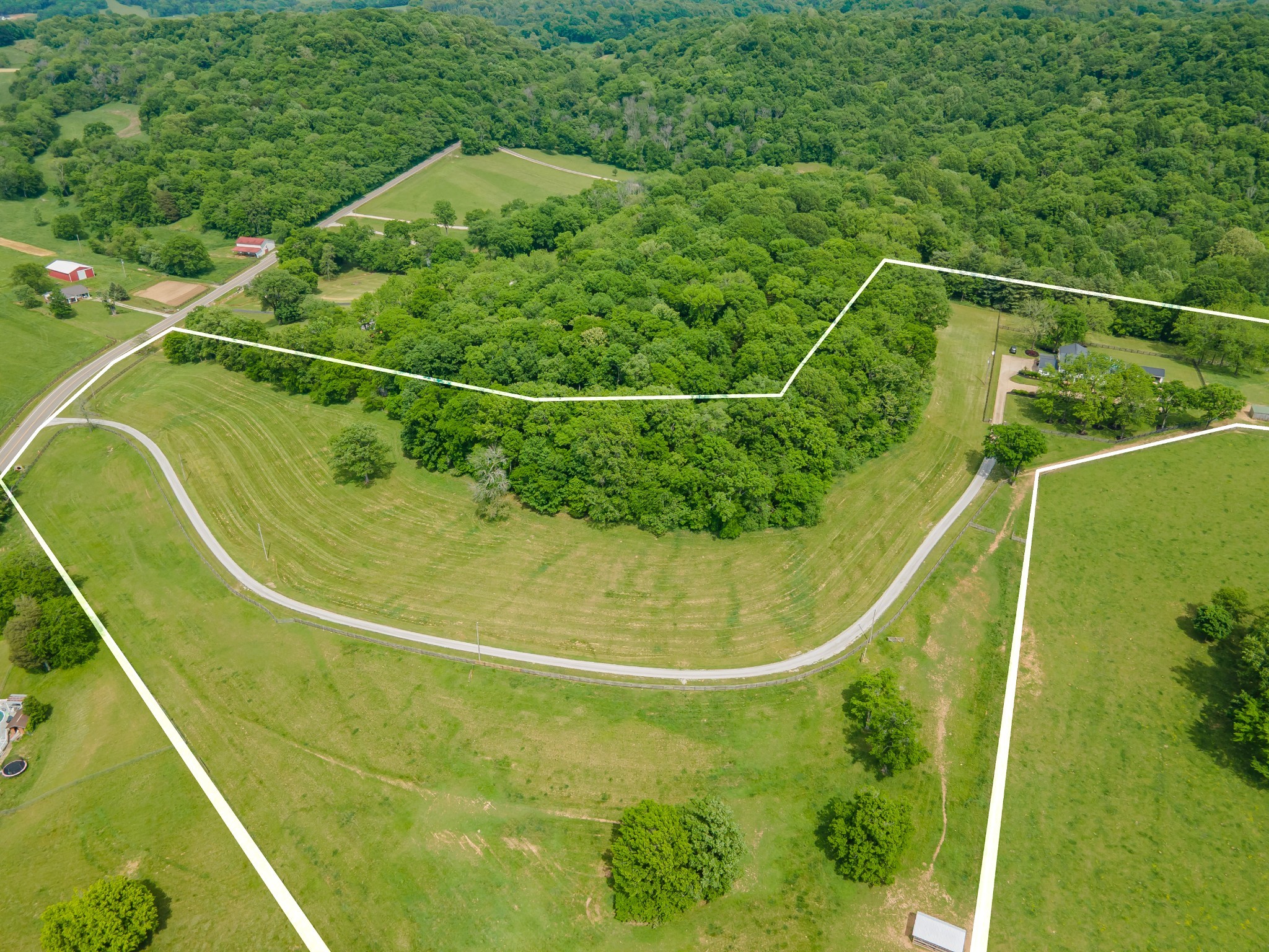 4000 Cantebury Drive Culleoka TN 38451