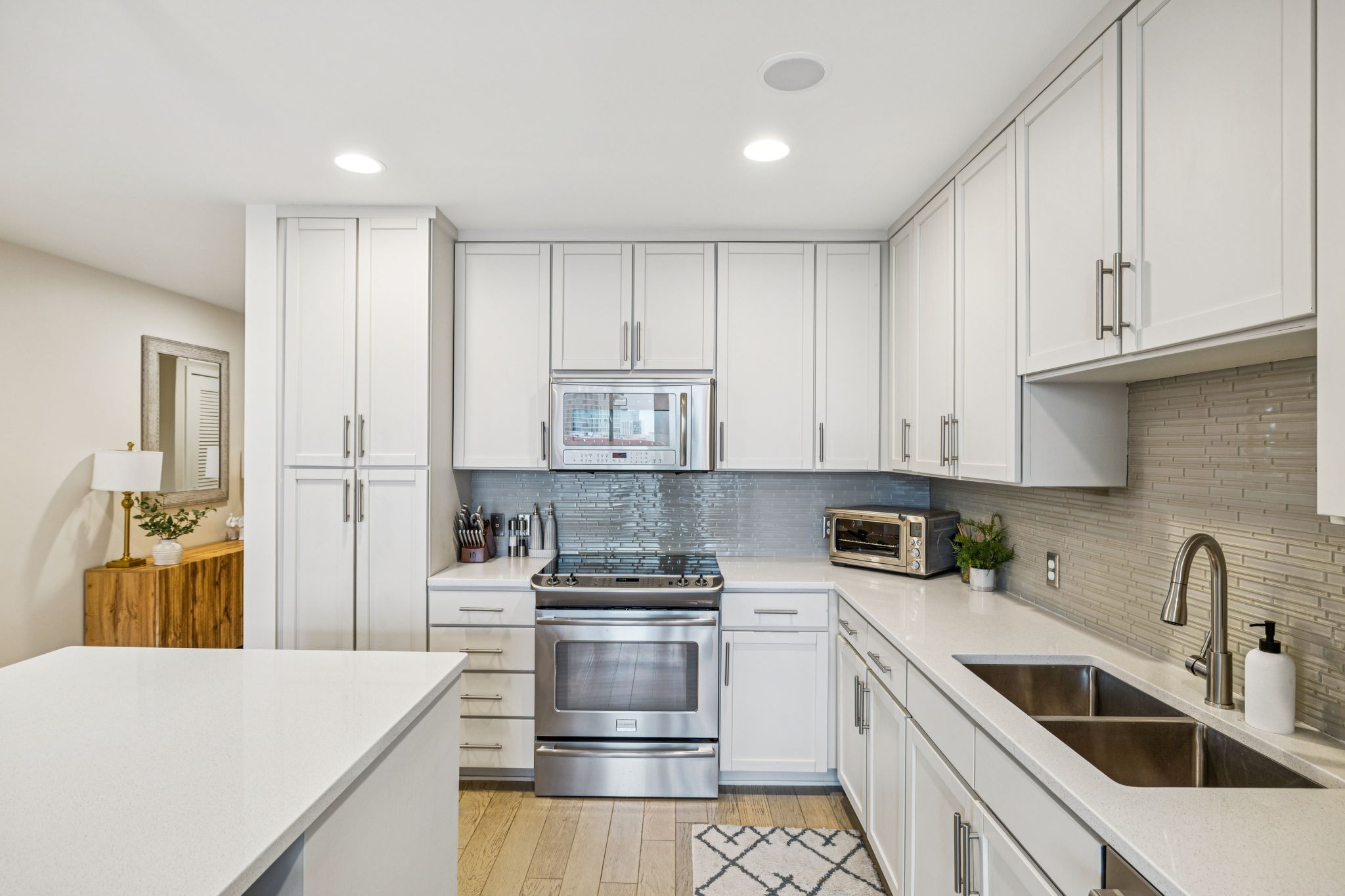 1212 Laurel Street Nashville TN 37203