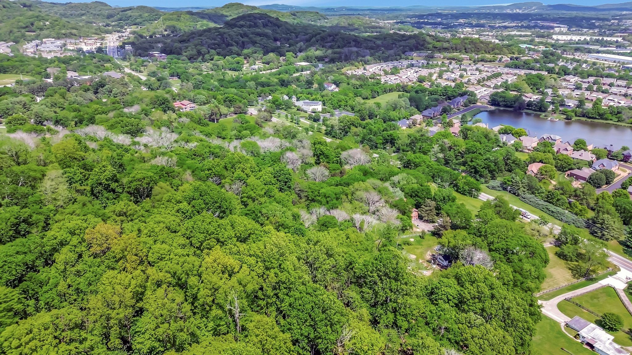 483 Franklin Road Franklin TN 37069