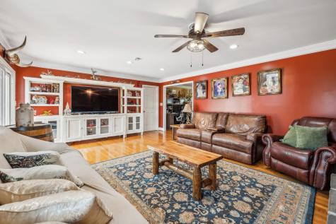 595 Pack Circle Smithville TN 37166
