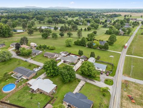 595 Pack Circle Smithville TN 37166