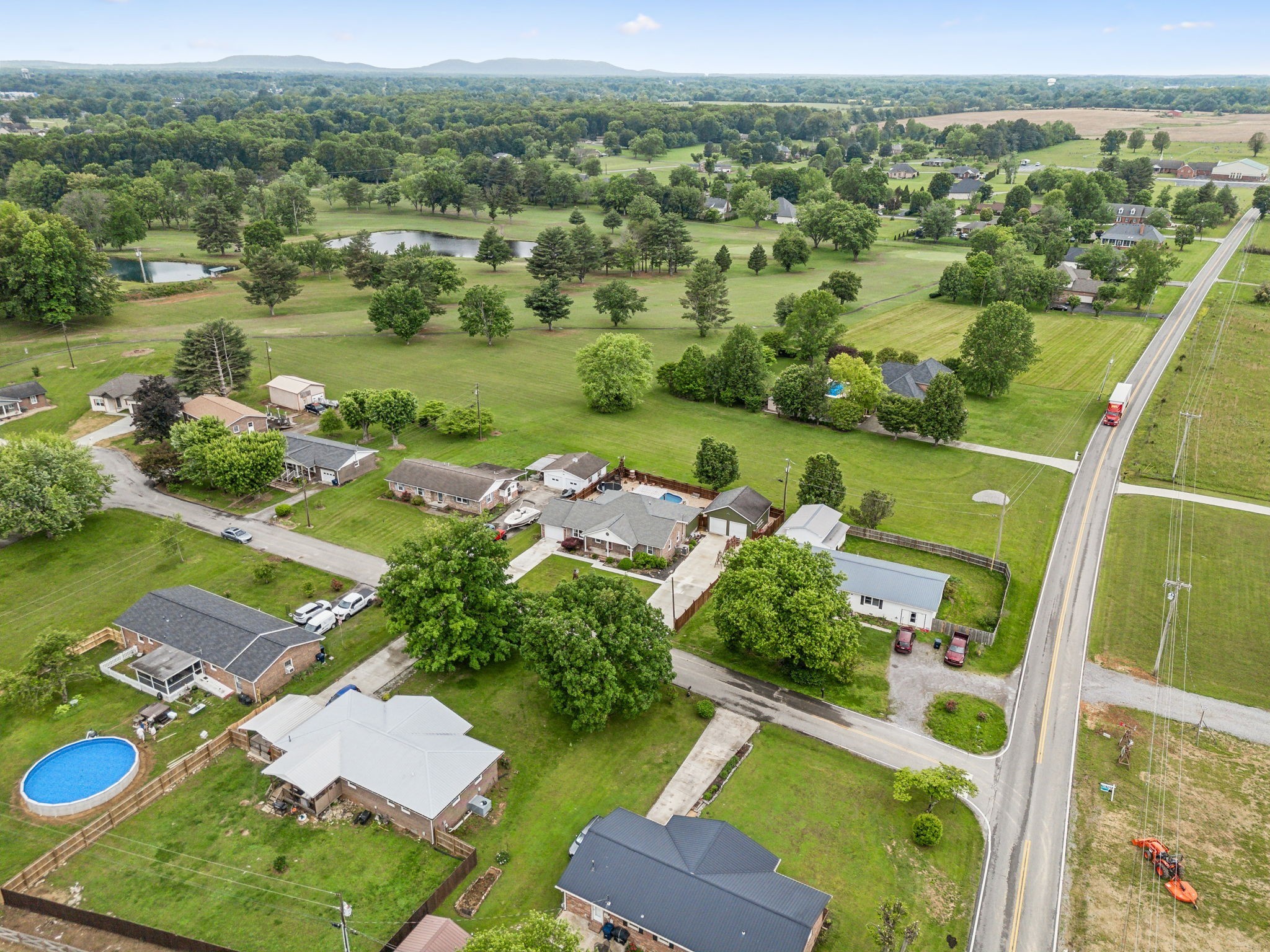 595 Pack Circle Smithville TN 37166