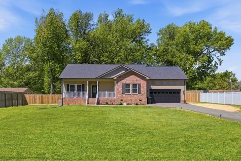 208 Avalon Drive Paris TN 38242
