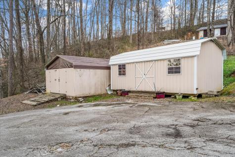 131 Scott Road Harriman TN 37748