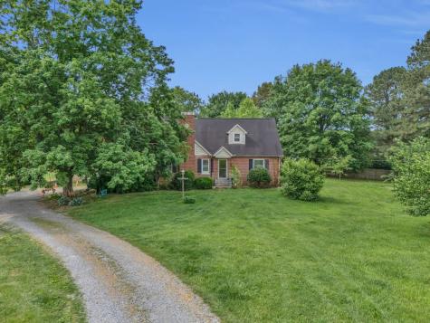 1804 Highway 52, E Portland TN 37148