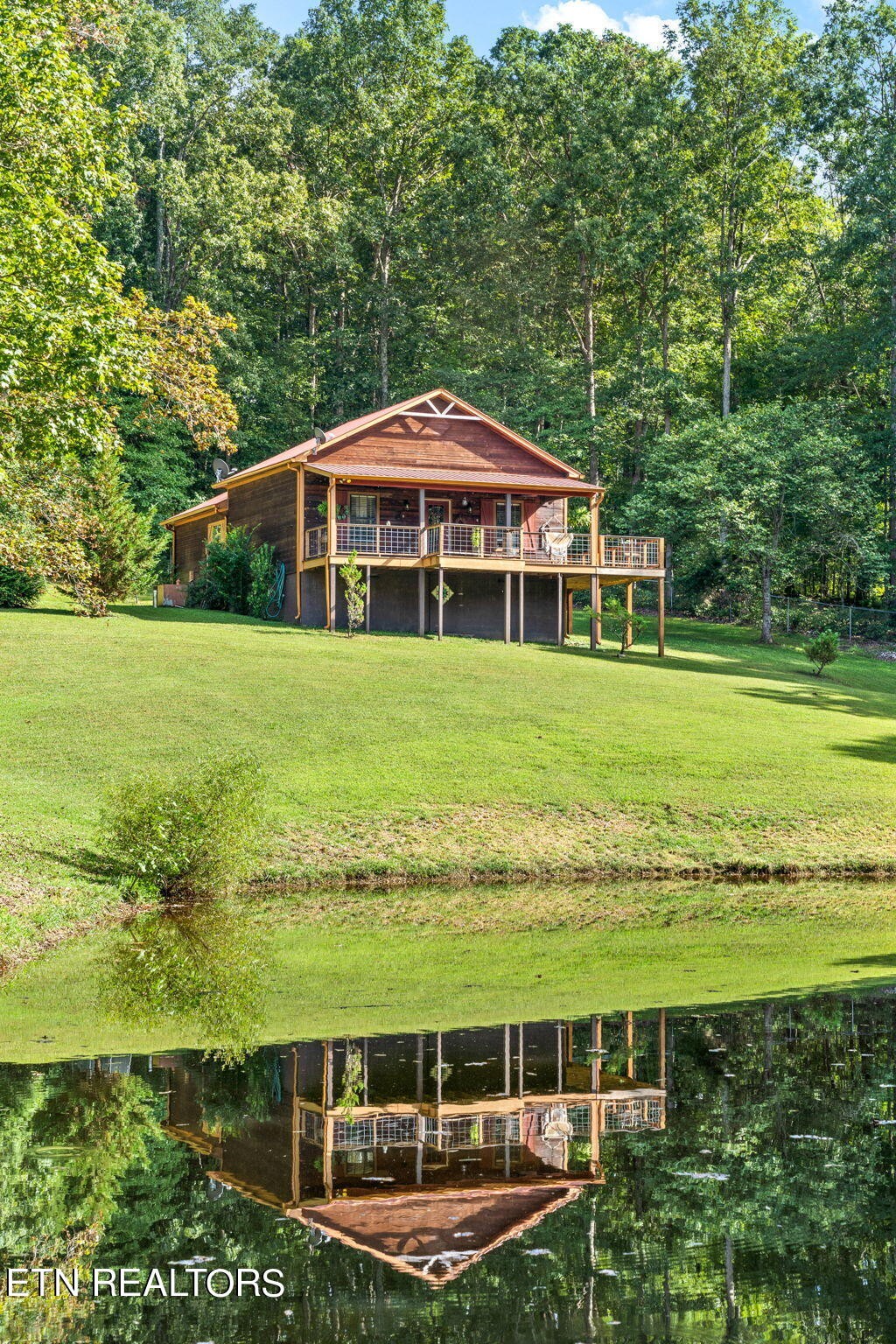 1311 Bear Creek Lane Vanleer TN 37181