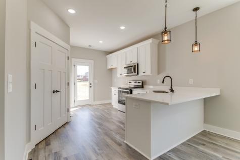 211 Lagoon Drive Mcminnville TN 37110