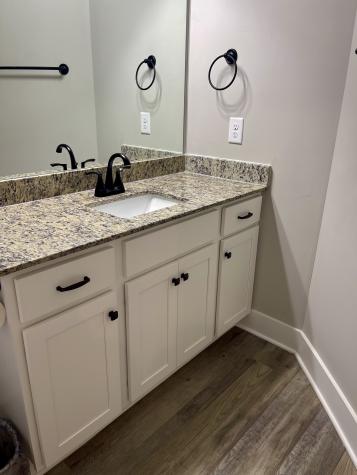 211 Lagoon Drive Mcminnville TN 37110