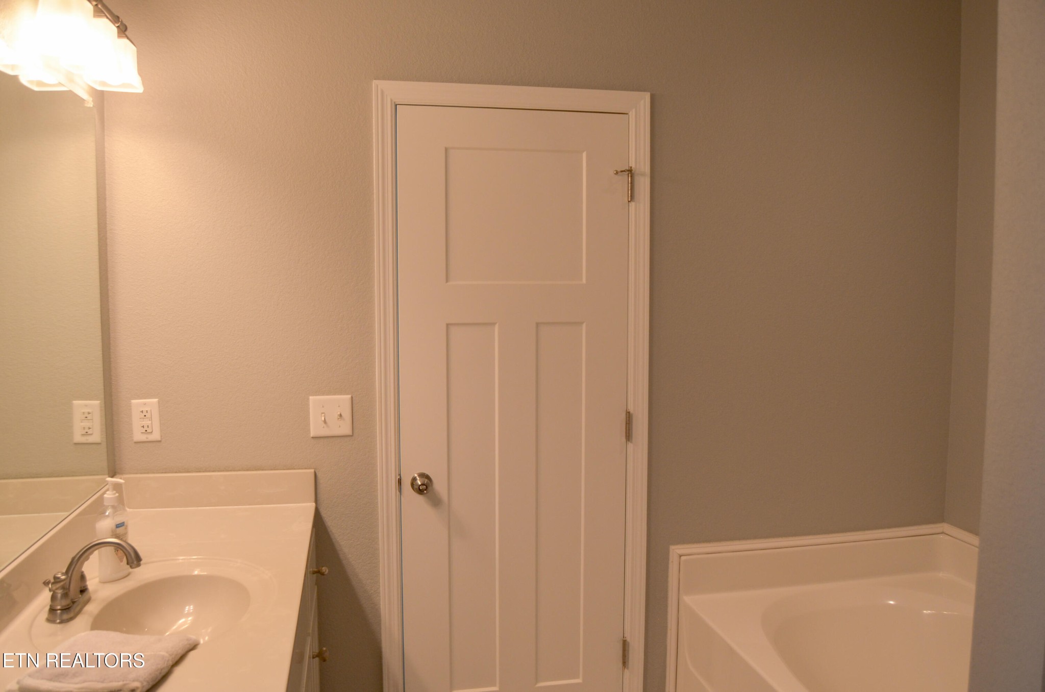 241 Terry Road Pikeville TN 37367
