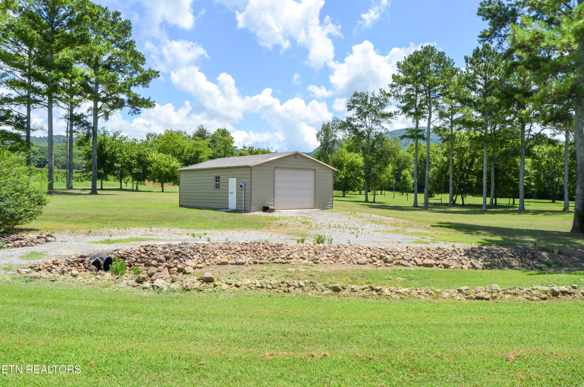 241 Terry Road Pikeville TN 37367