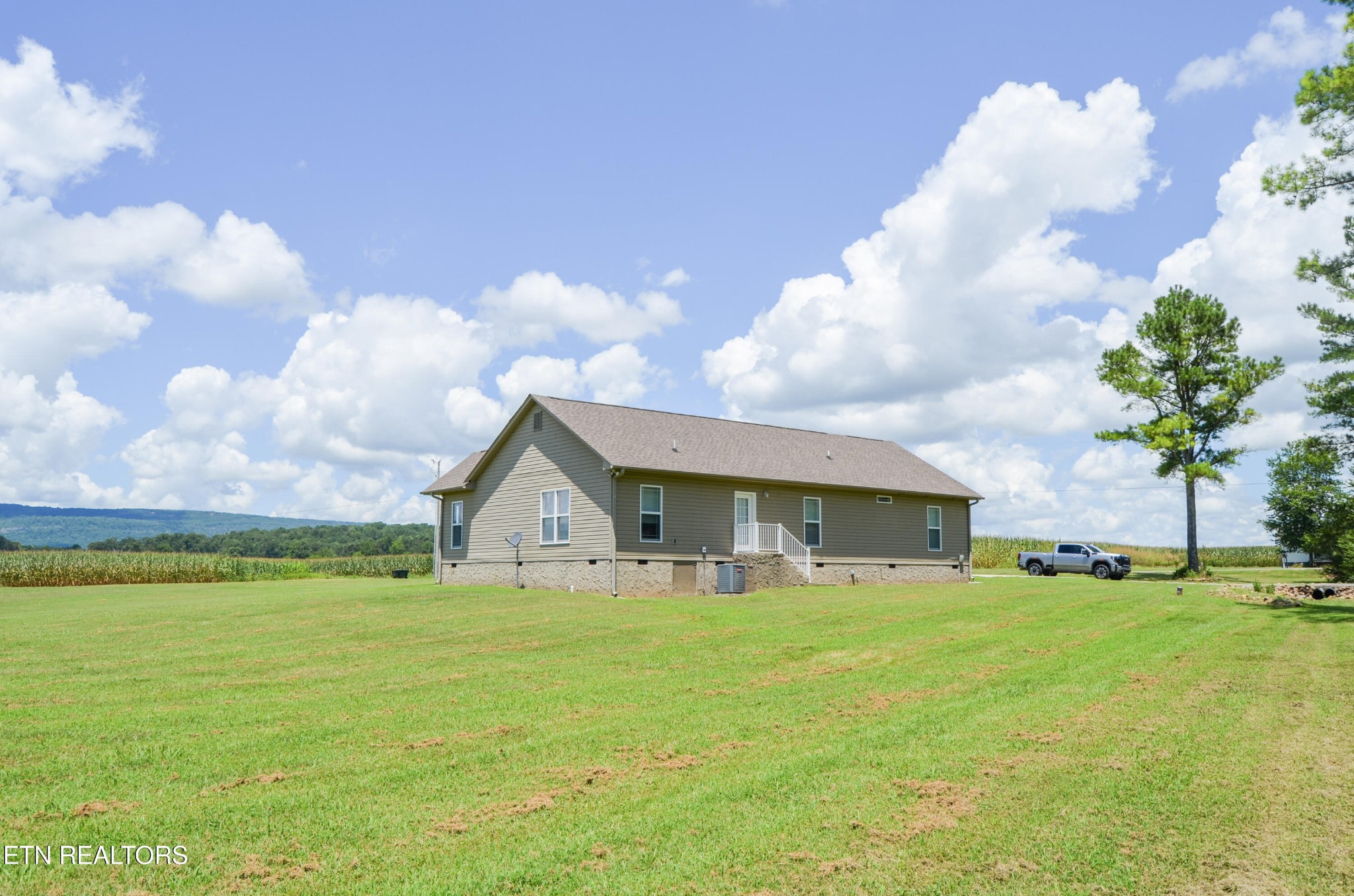 241 Terry Road Pikeville TN 37367
