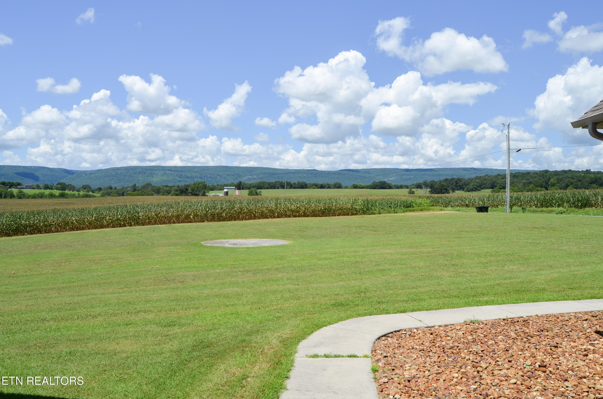 241 Terry Road Pikeville TN 37367