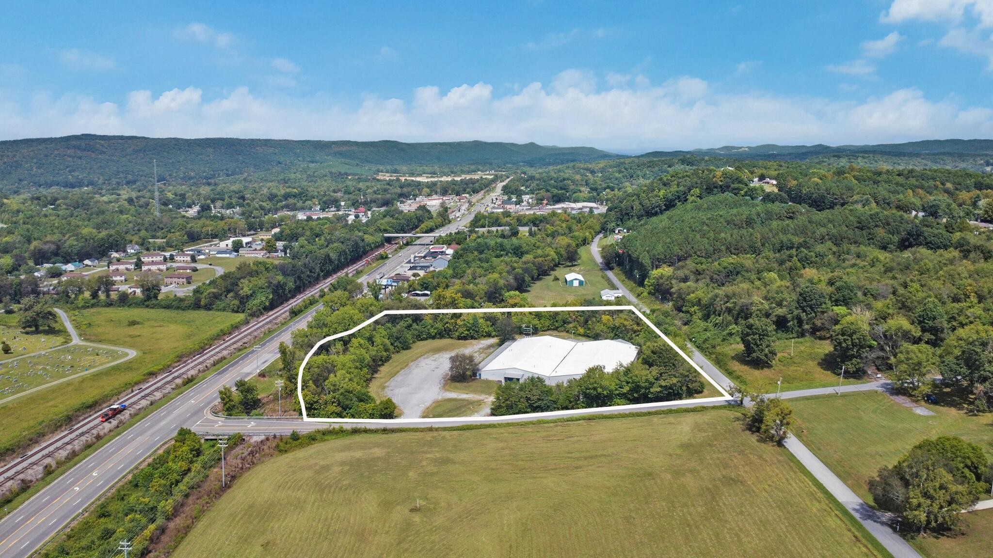 153 Kemmer Road Spring City TN 37381