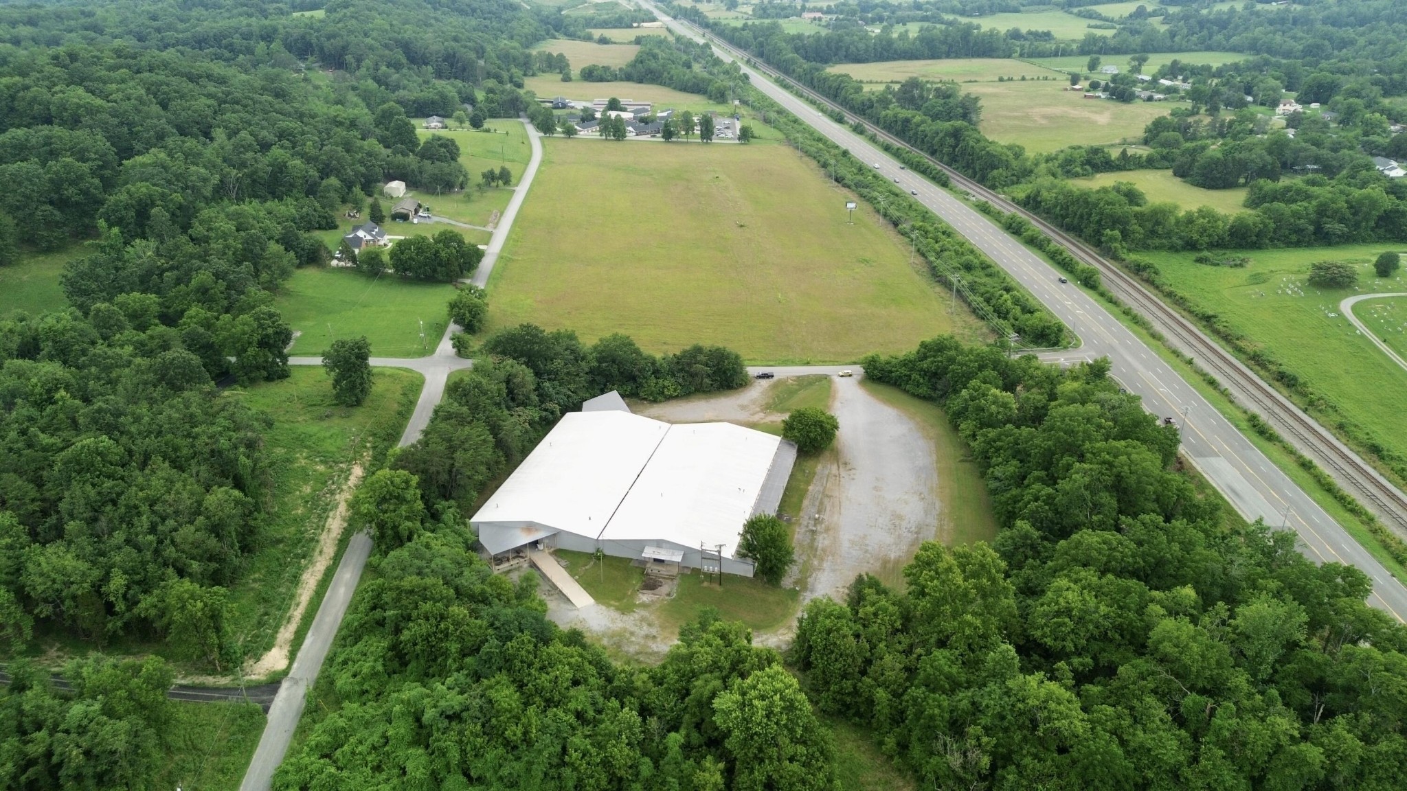 153 Kemmer Road Spring City TN 37381