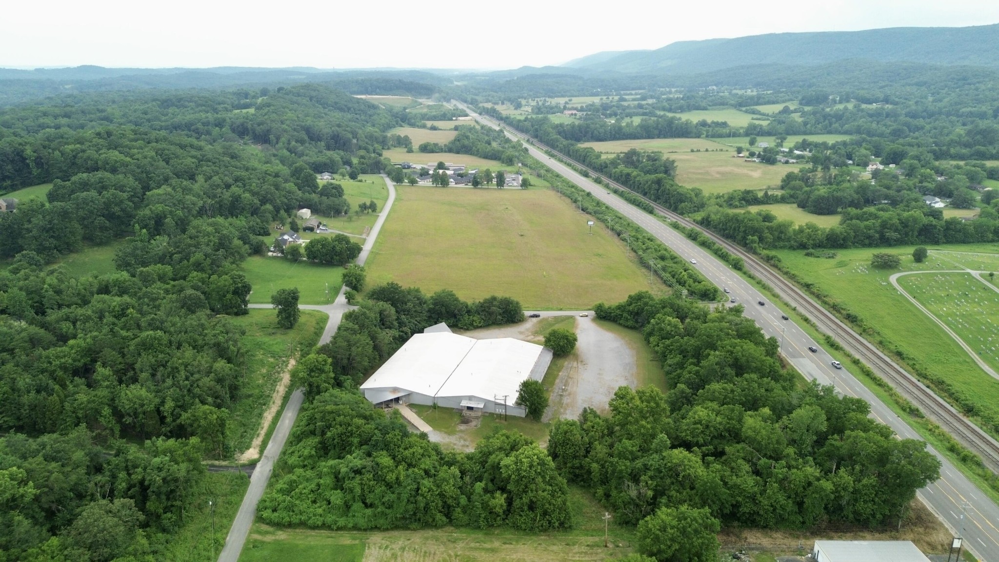 153 Kemmer Road Spring City TN 37381