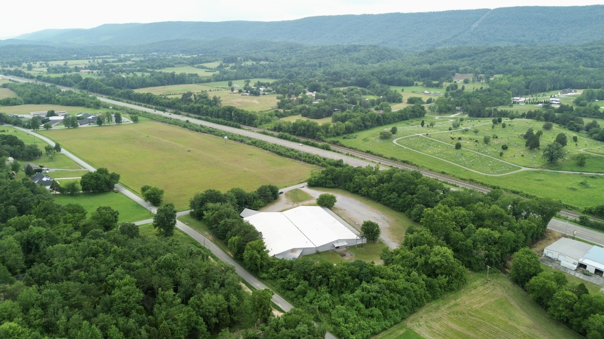 153 Kemmer Road Spring City TN 37381