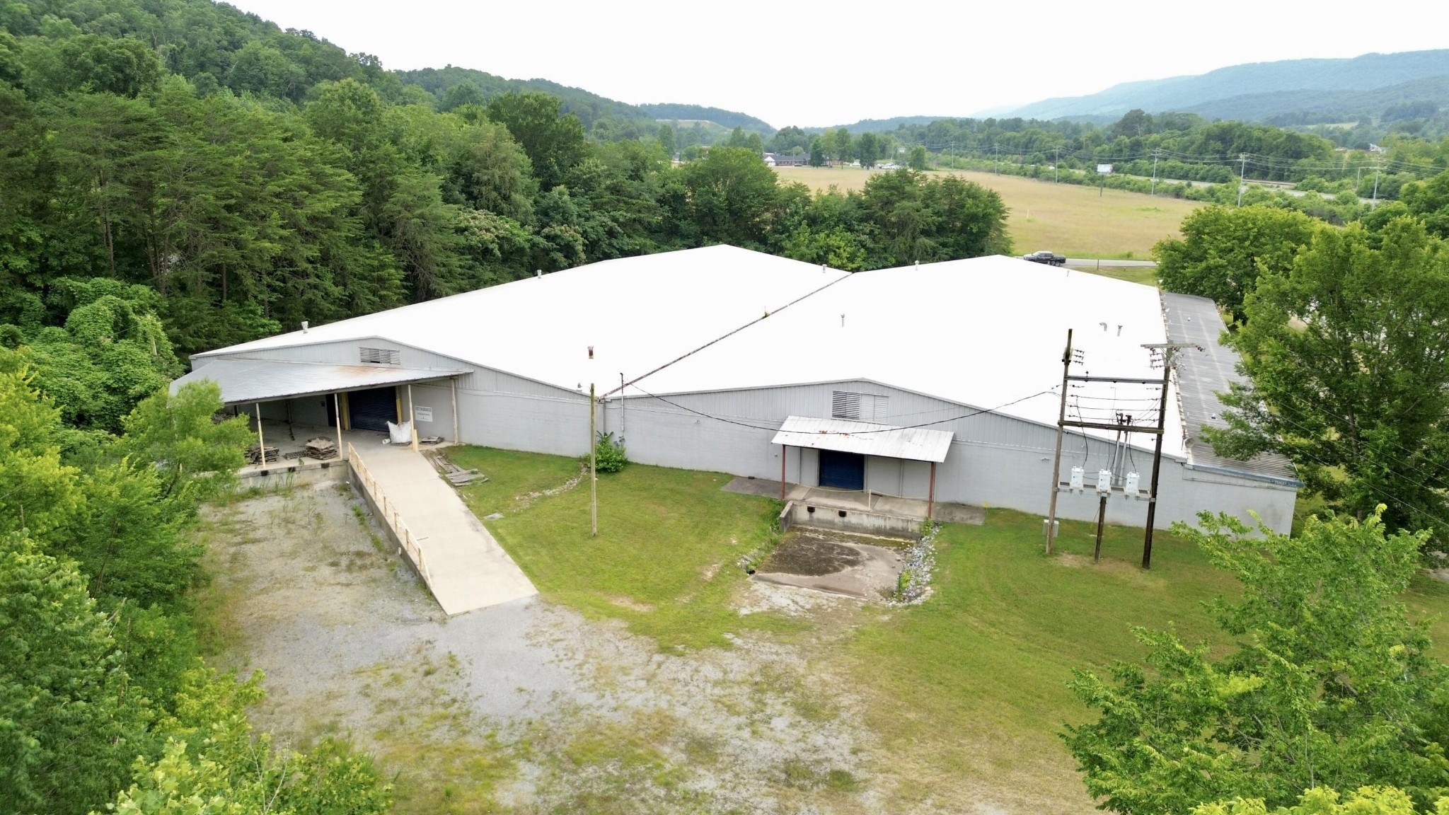 153 Kemmer Road Spring City TN 37381