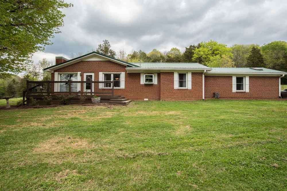 1496 Roy Sellers Road Columbia TN 38401