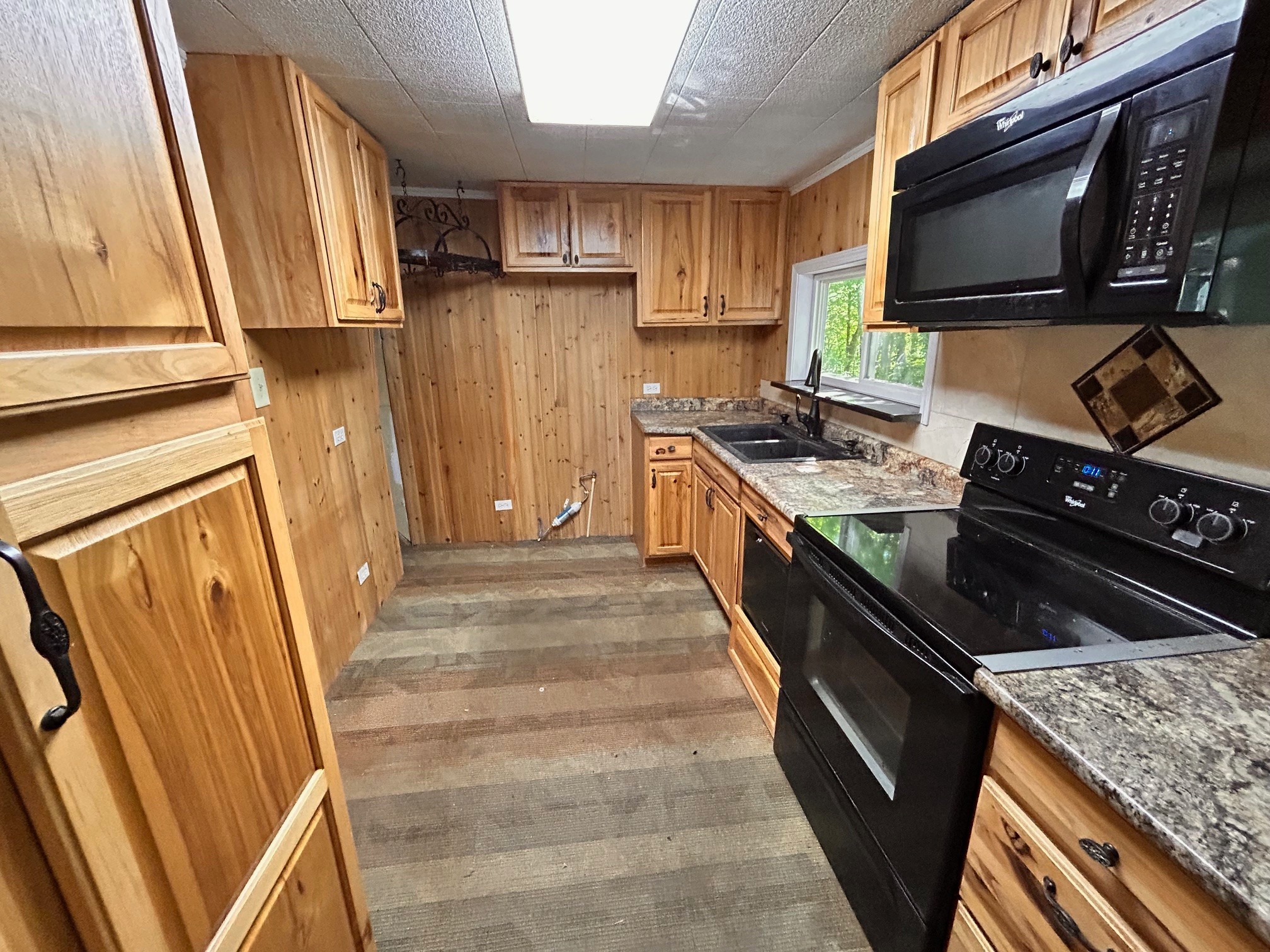 140 Spivey Lane Gainesboro TN 38562