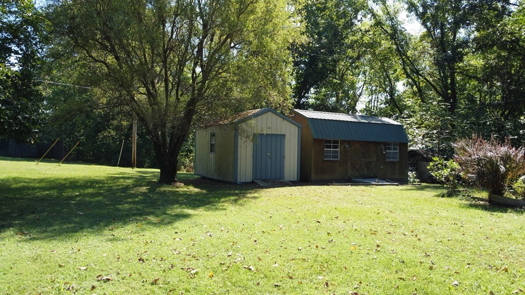 140 Spivey Lane Gainesboro TN 38562