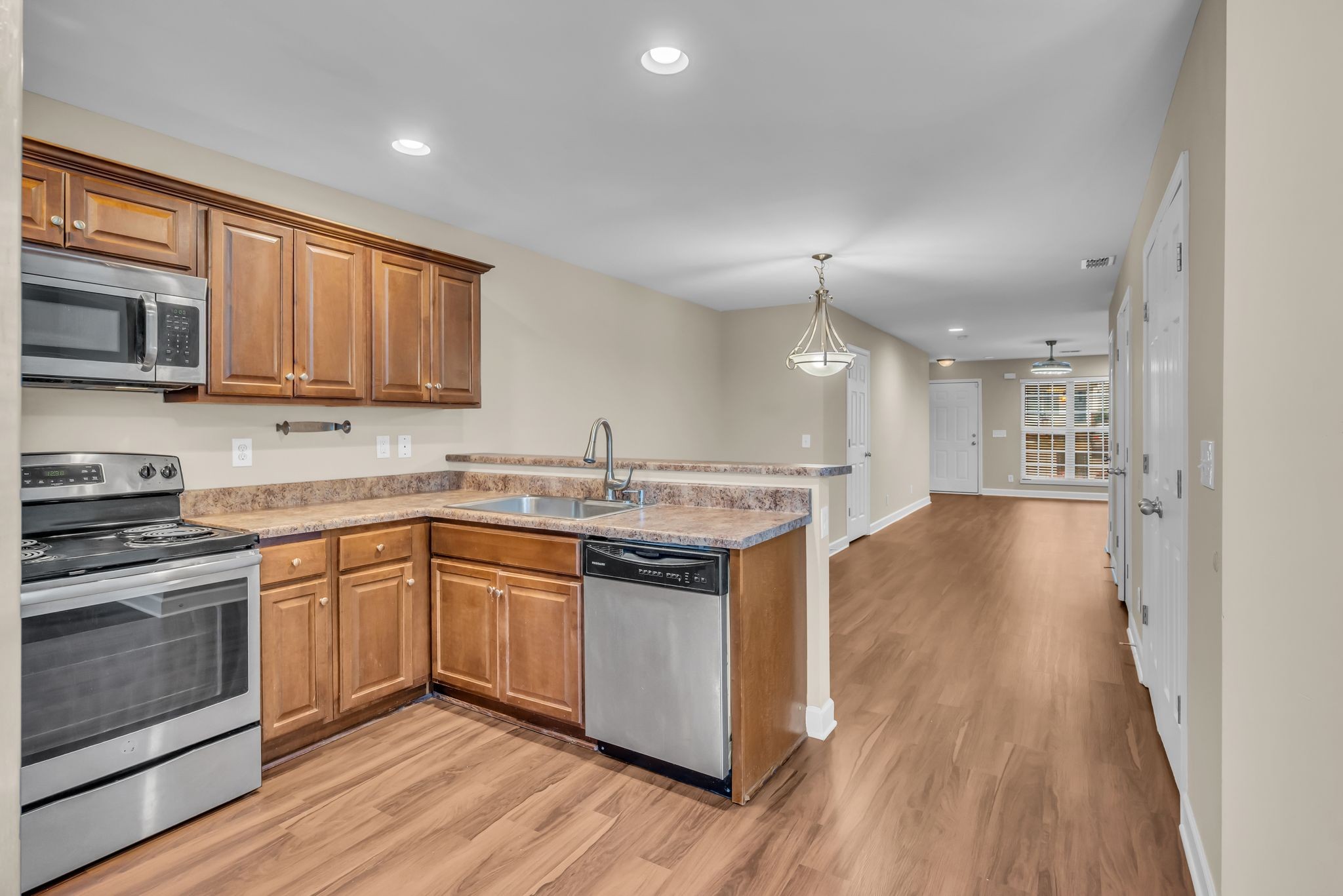 612 Bradburn Village Circle Antioch TN 37013