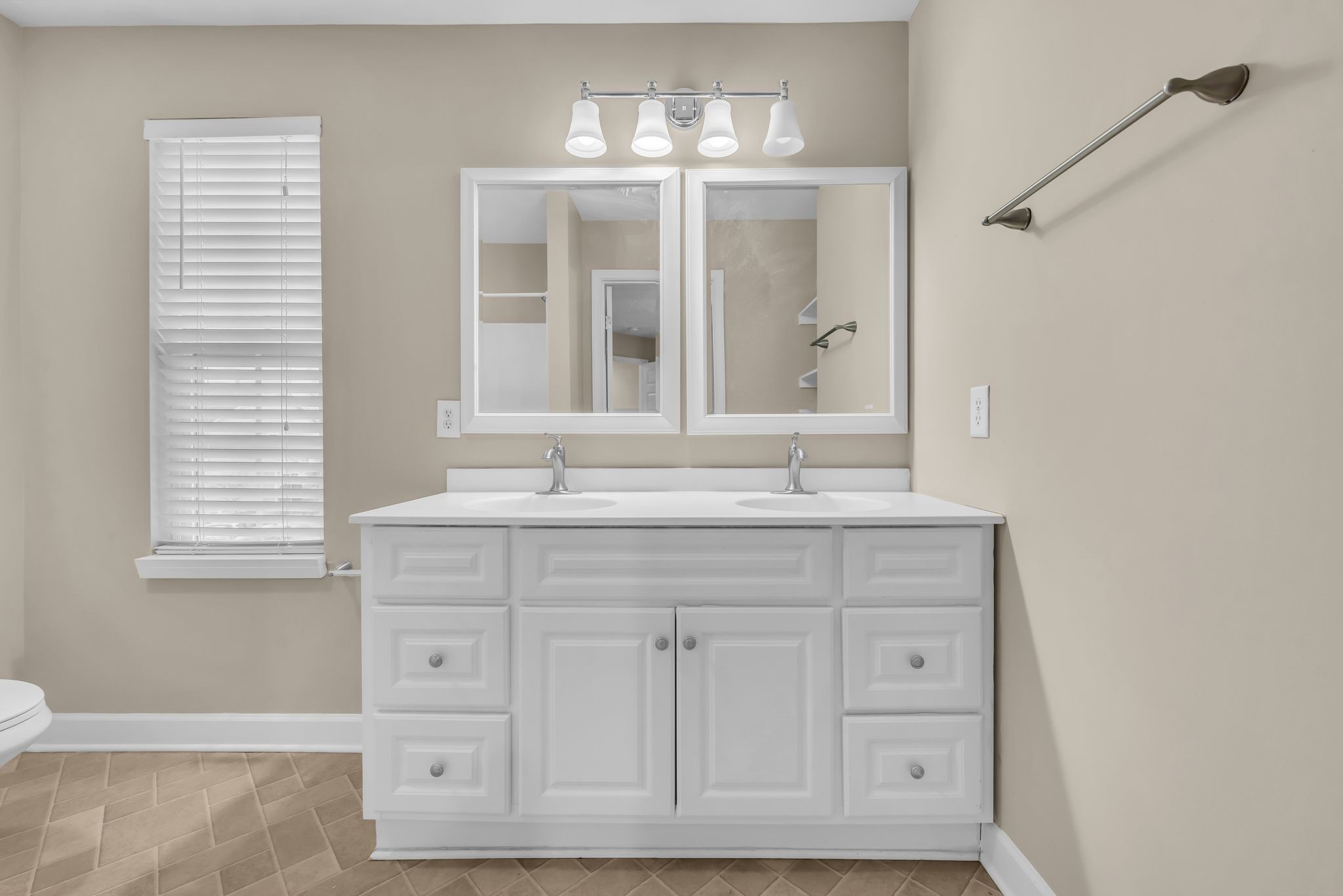 612 Bradburn Village Circle Antioch TN 37013