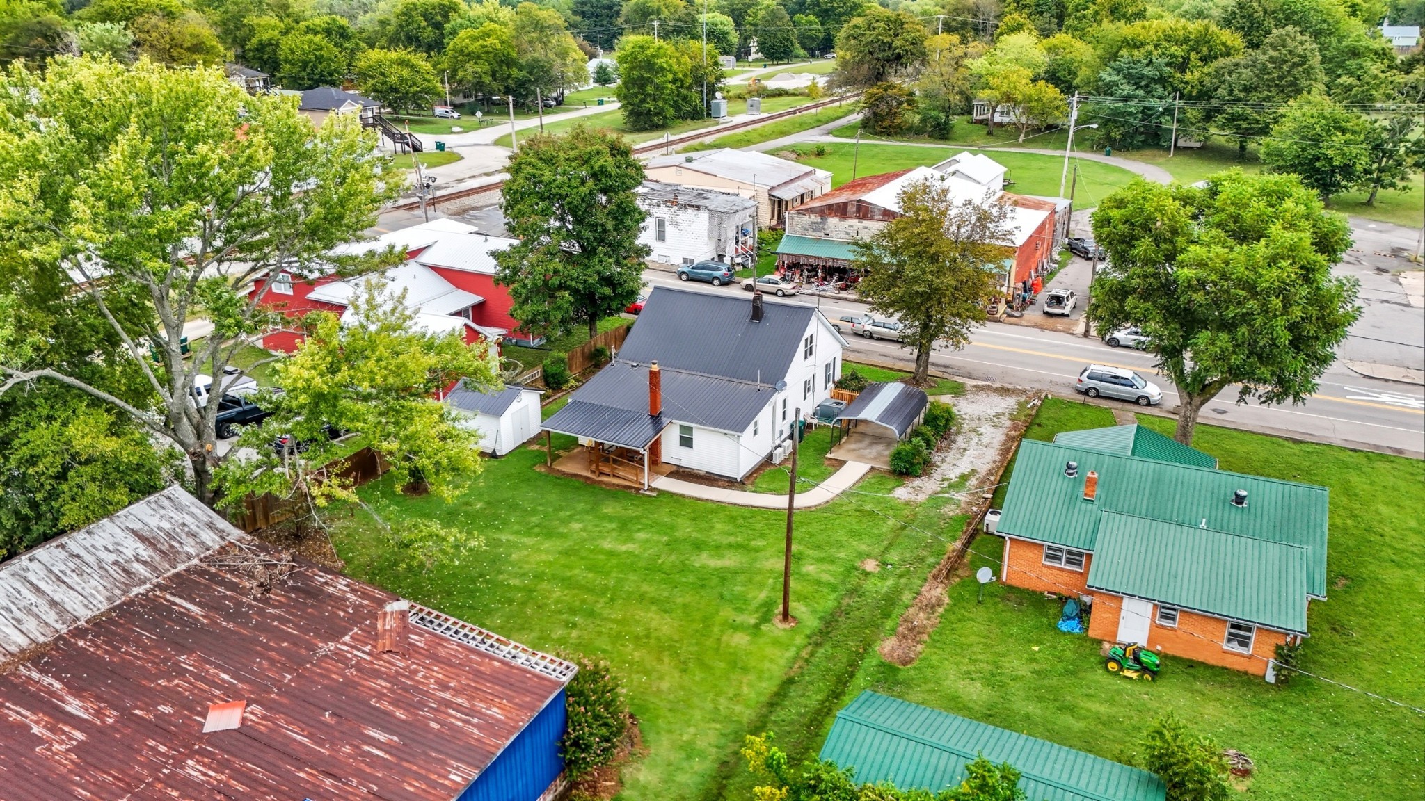 135 Main Street Mc Ewen TN 37101