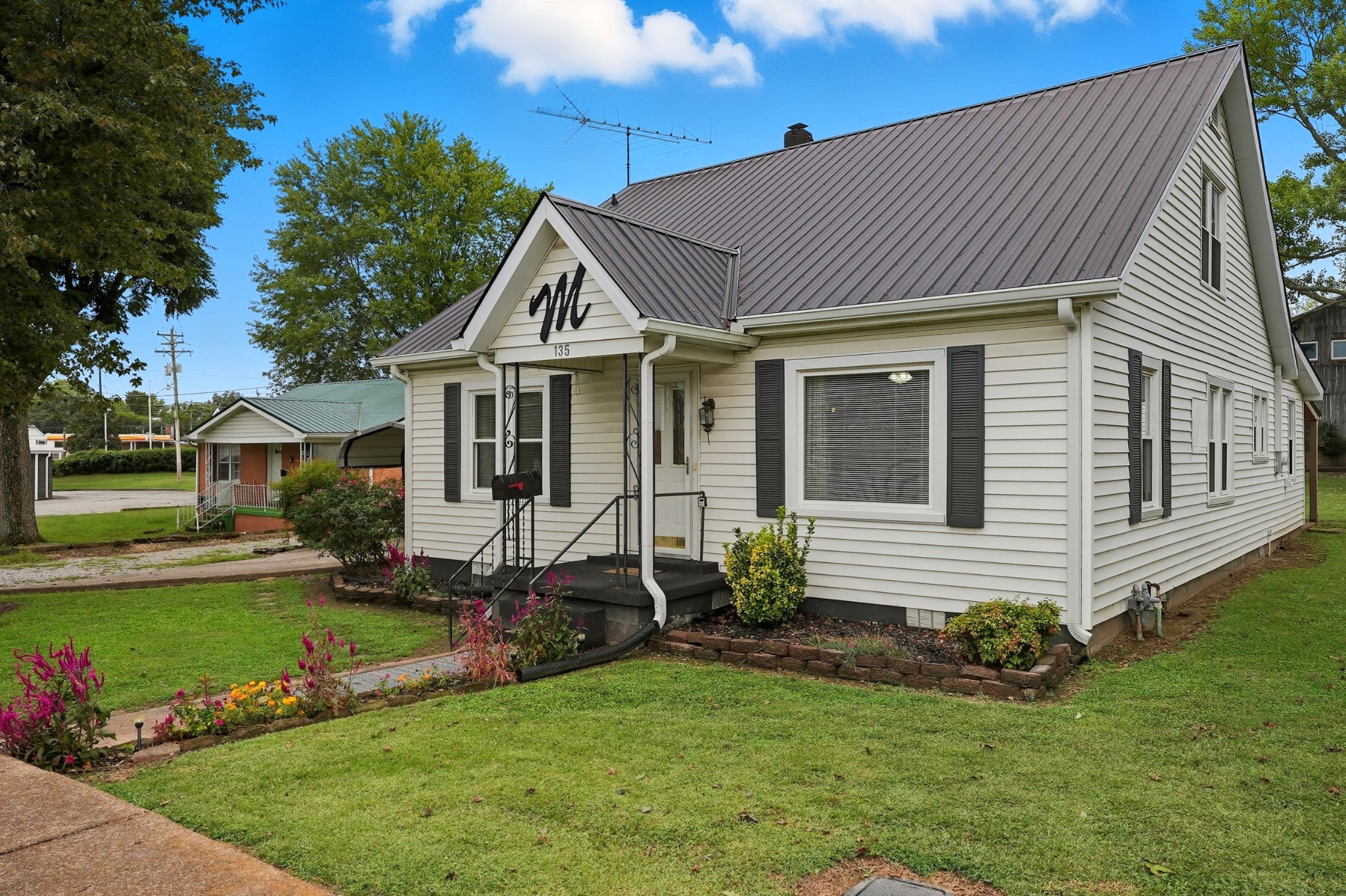 135 Main Street Mc Ewen TN 37101