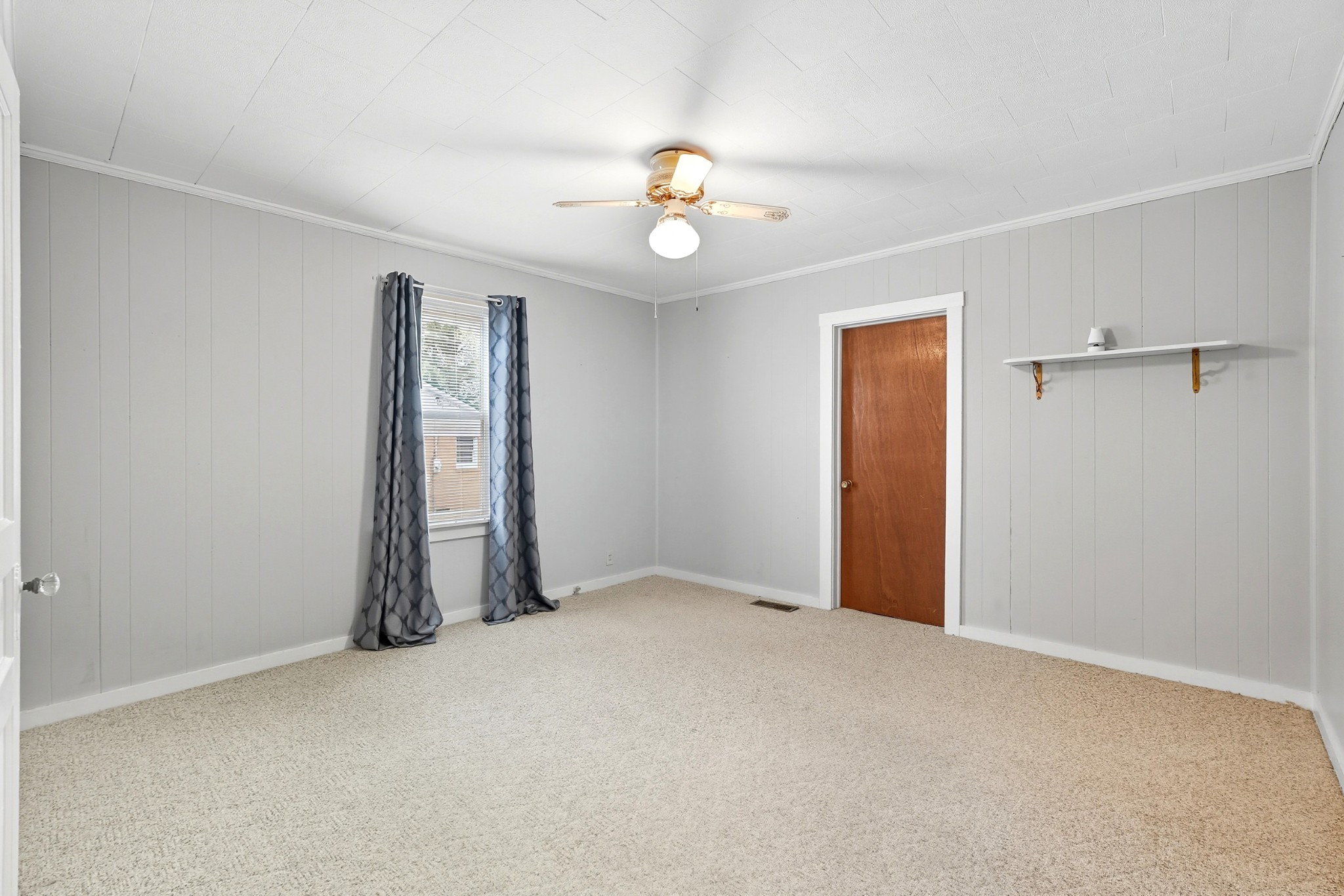 135 Main Street Mc Ewen TN 37101