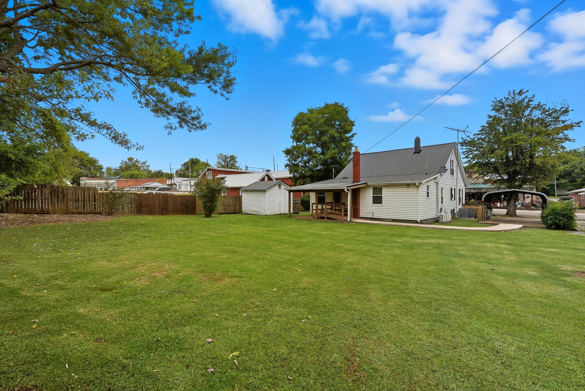 135 Main Street Mc Ewen TN 37101