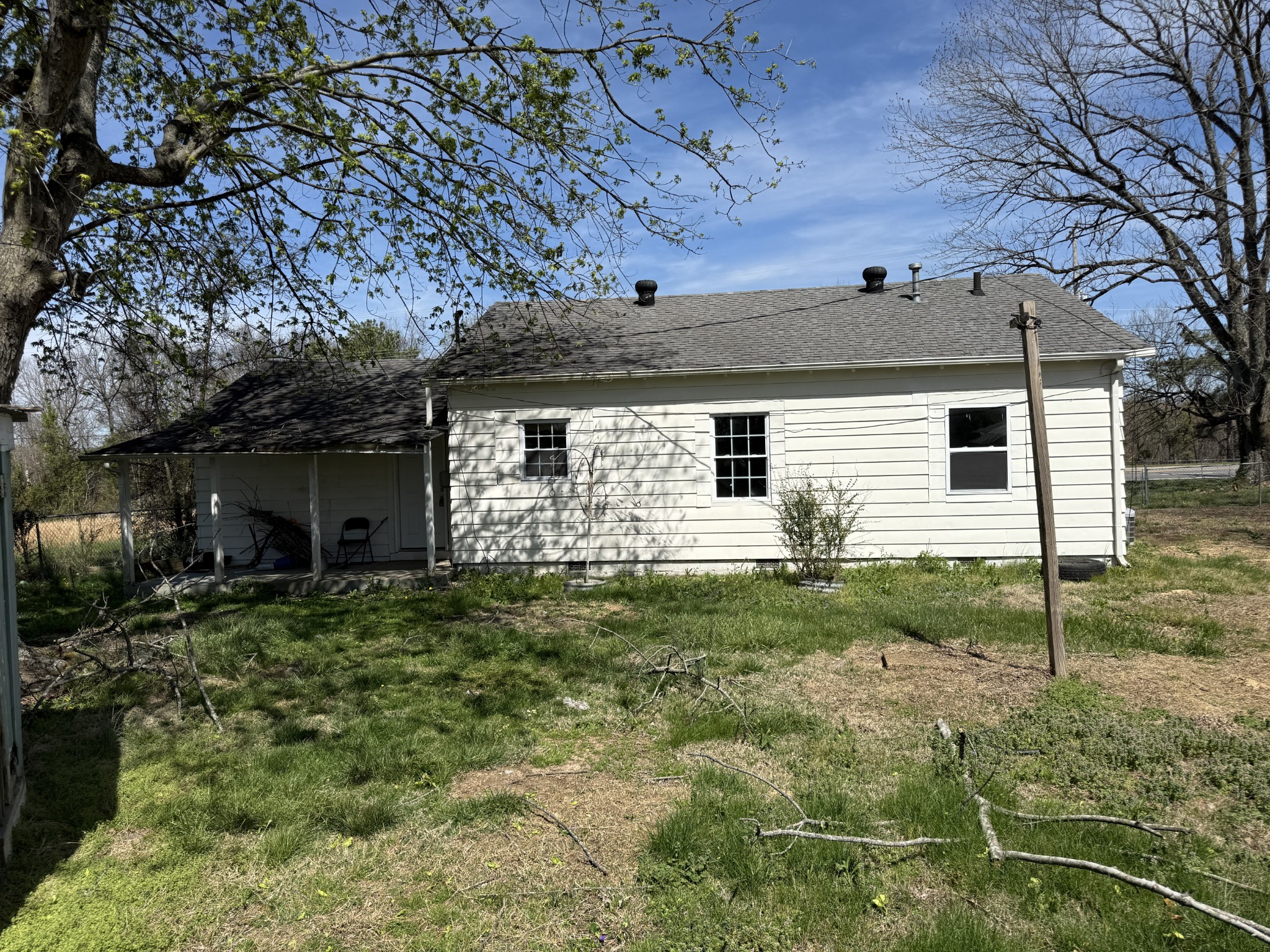 3030 Highway 41, S Springfield TN 37172