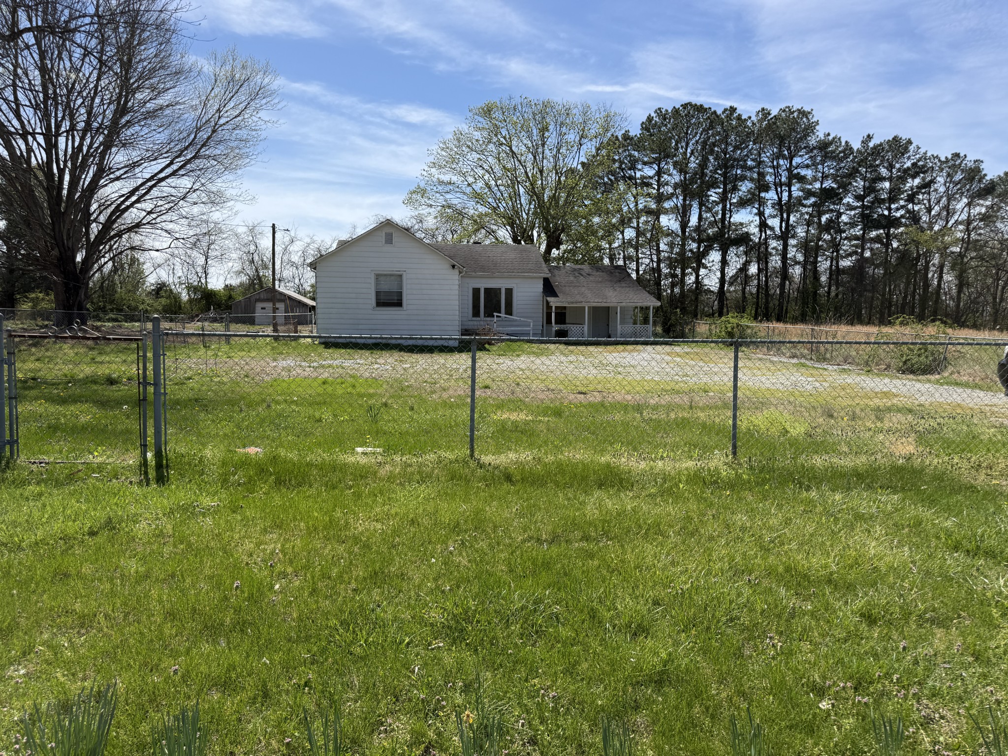 3030 Highway 41, S Springfield TN 37172