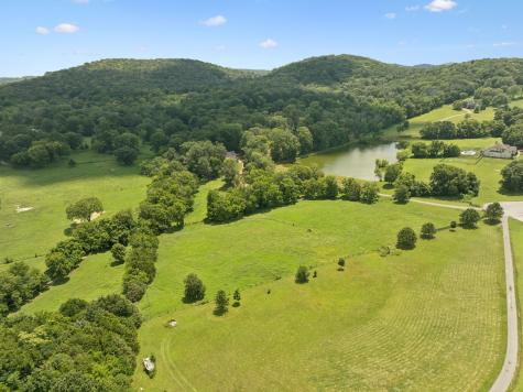 1211 Bell Pond Lane Nolensville TN 37135