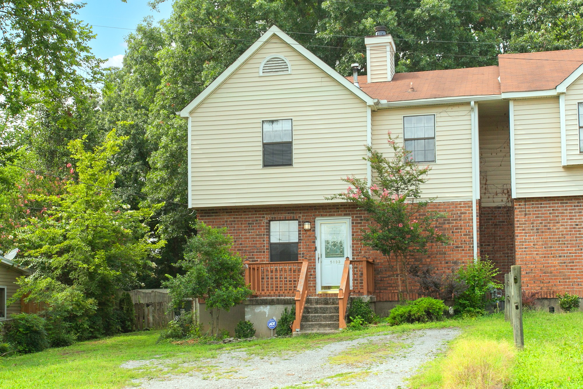 5133 Hunters Point Lane Hermitage TN 37076