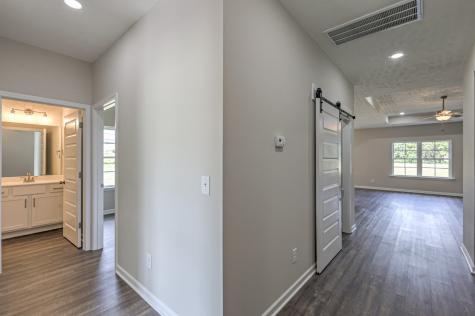 21 Bartow Street Decherd TN 37324