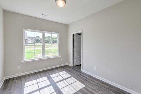 21 Bartow Street Decherd TN 37324