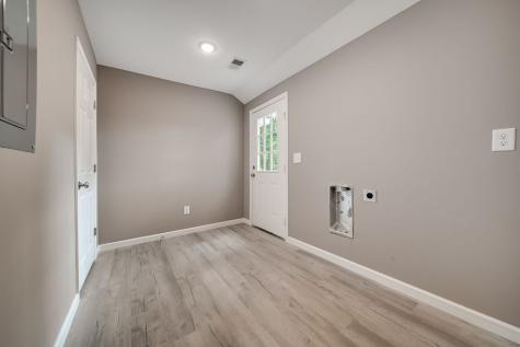 1219 S Russell Street Portland TN 37148