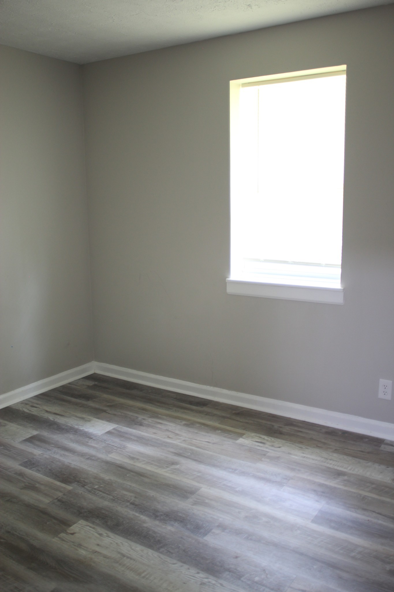 129 Cascade Avenue Mcminnville TN 37110