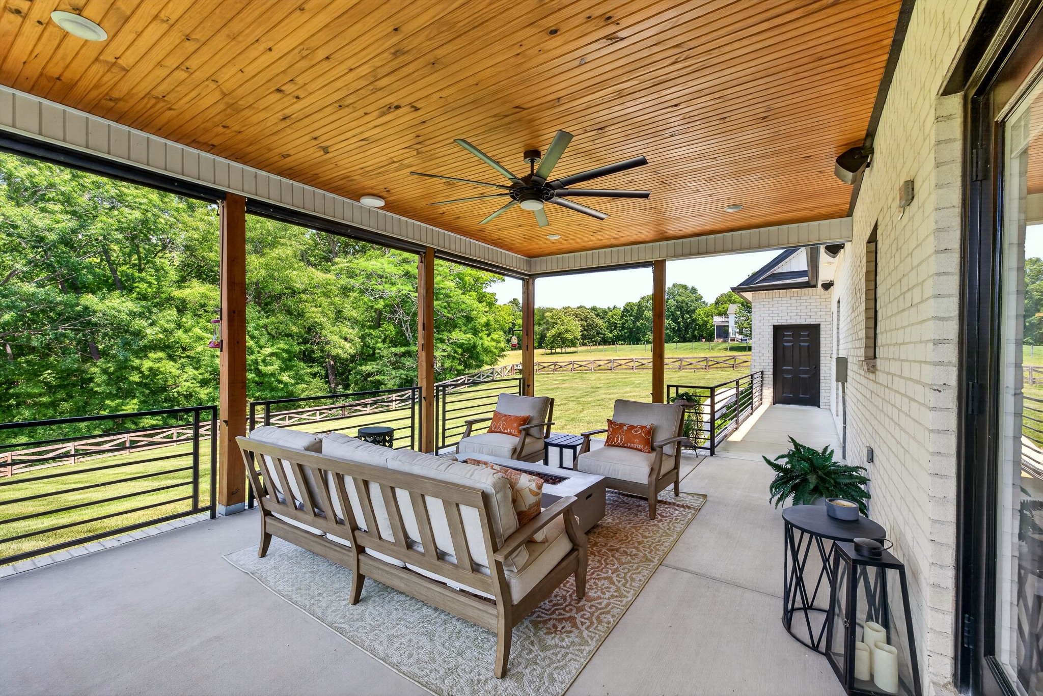 2235 Lock B Road, N Clarksville TN 37043