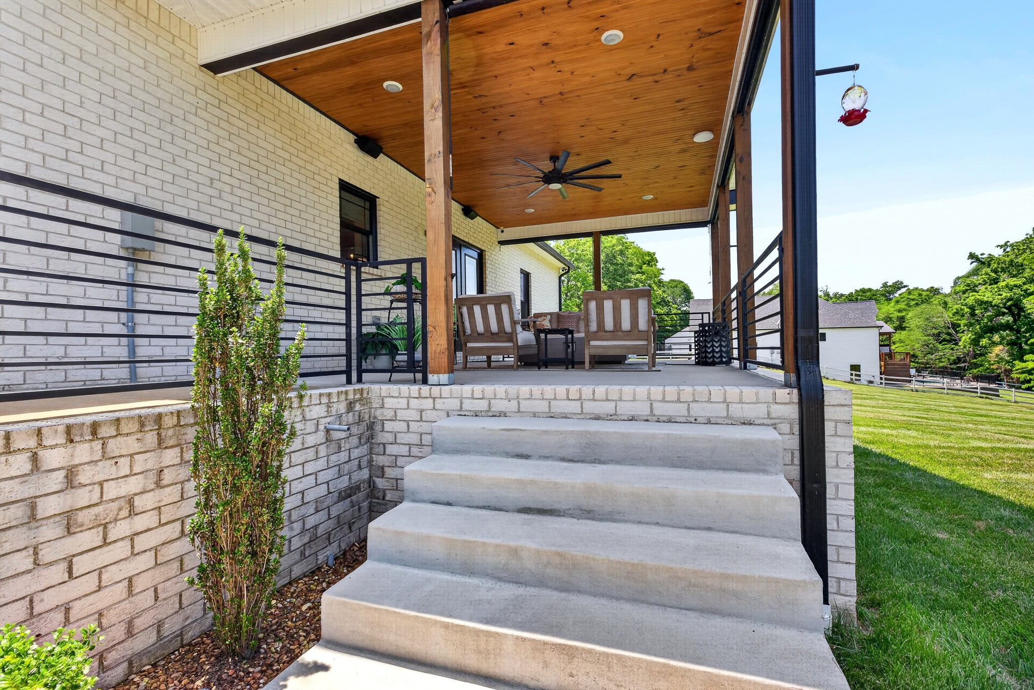 2235 Lock B Road, N Clarksville TN 37043