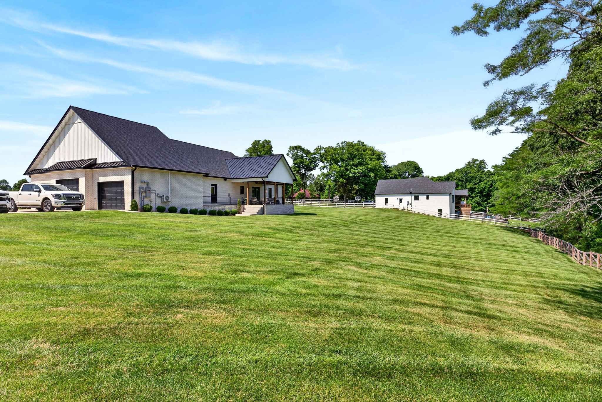 2235 Lock B Road, N Clarksville TN 37043